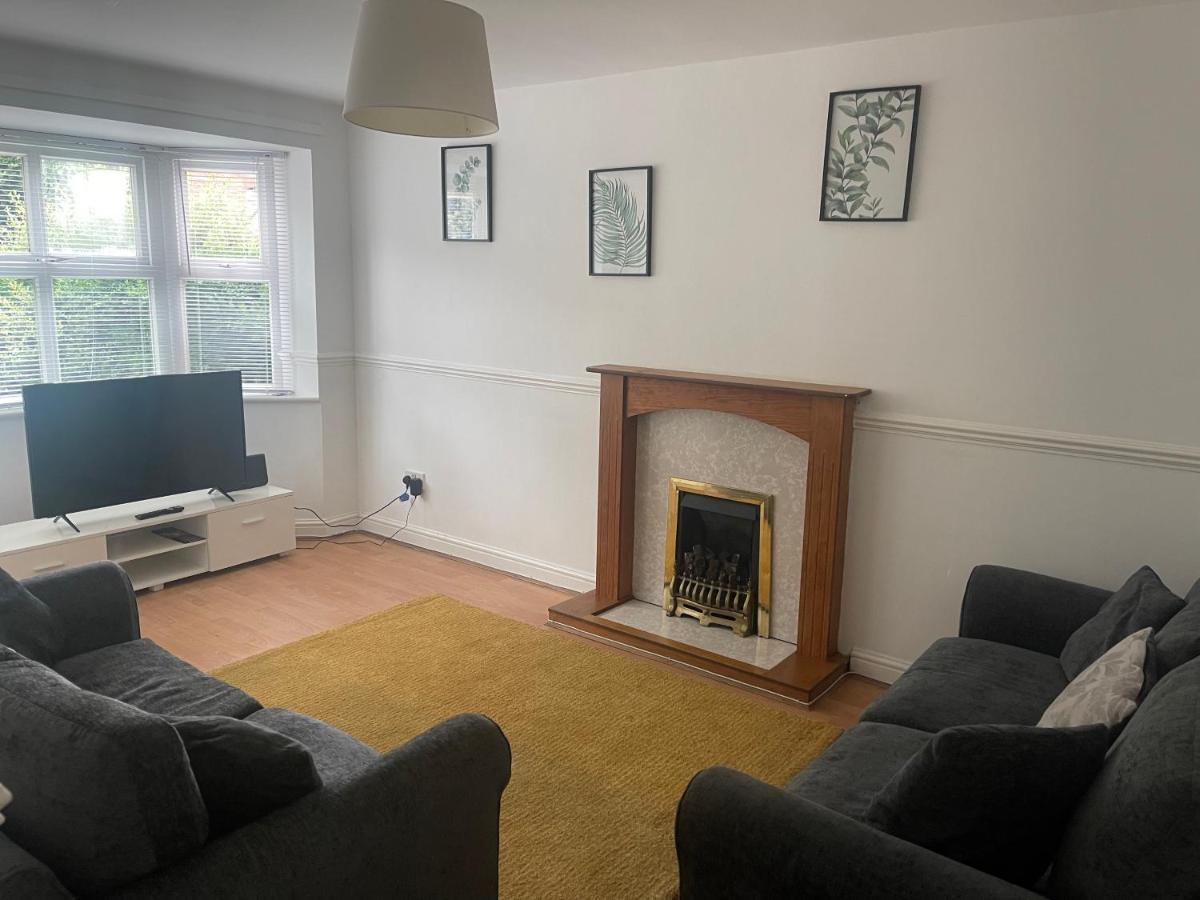 House Number 12 Sleeps Up To 4 With Smart Tvs In Every Room Wellington  Exterior foto